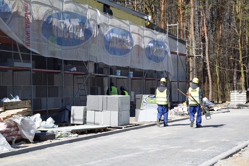 Bez zakłóceń przebiega także modernizacja krytej pływalni w...