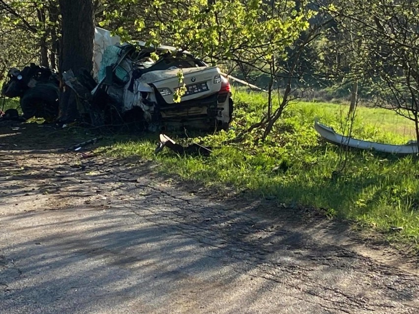 Wypadek pod Wejherowem we wtorek, 11.05.2021 r.! Osobówka...