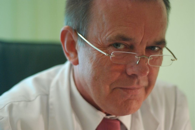 Dr Janusz Tomaszewski: Dajmy szansę nowej władzy. Myślę, że nie narobi bałaganu