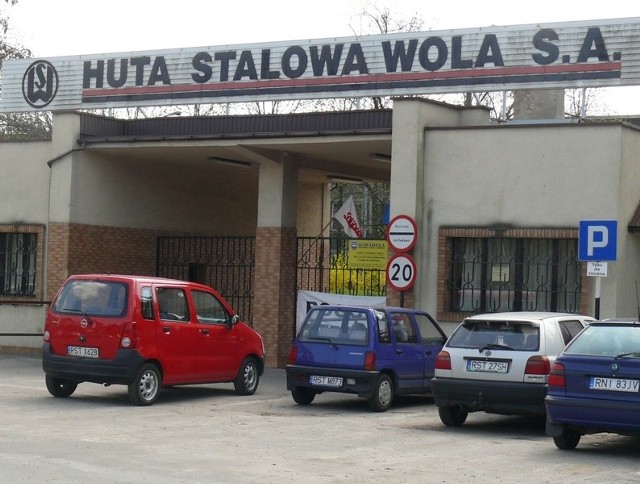 Huta Stalowa Wola przez tydzień stoi, co widać po tym, że zamarł ruch na bramach wjazdowych.