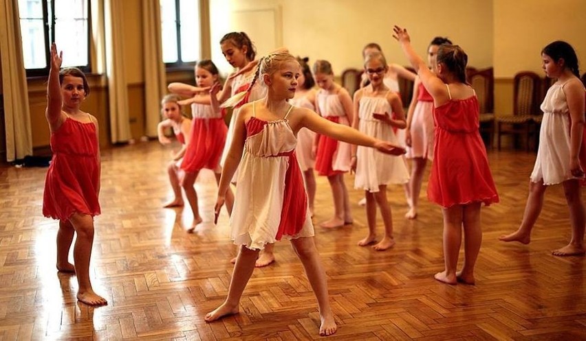 Na twórcze z ferie zaprasza Młodzieżowy Dom Kultury. Dla...