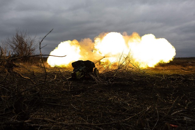 Od tygodni trwa zaciekły szturm sił rosyjskich na Bachmut. Ukraińcy dzielnie się bronią.
