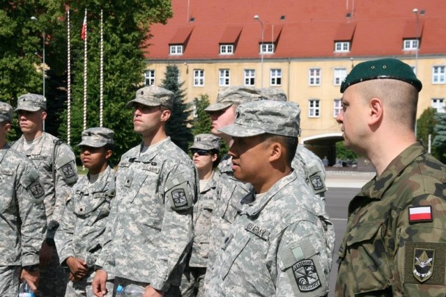 Żołnierze z Międzyrzecza gościli w swoich koszarach przyszłych oficerów armii amerykańskiej.