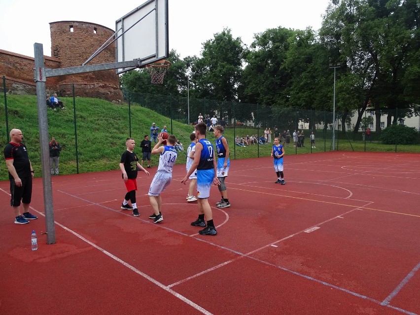 Turniej koszykówki odbył się w miniony weekend w Chełmnie