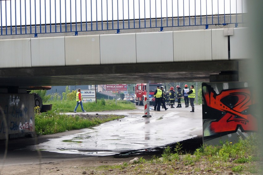 Uszkodzony gazociąg wstrzymał pociągi 