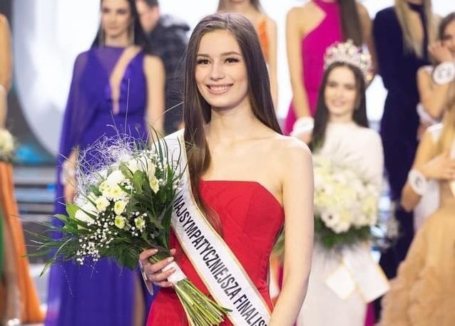 Nina Ampulska z Ostrołęki w finale Miss Polski 2020. Finałowa gala odbyła się 17.01.2021. Zdjęcia