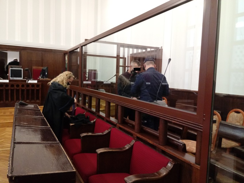 Kalnica. 54-latek skazany za skatowanie żony na śmierć. Wyrok: 12 lat więzienia (zdjęcia)