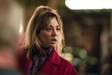 "Stewardesa 2". Kaley Cuoco spoliczkowana przez Sharon Stone. Ta scena nie była zaplanowana przez scenarzystów