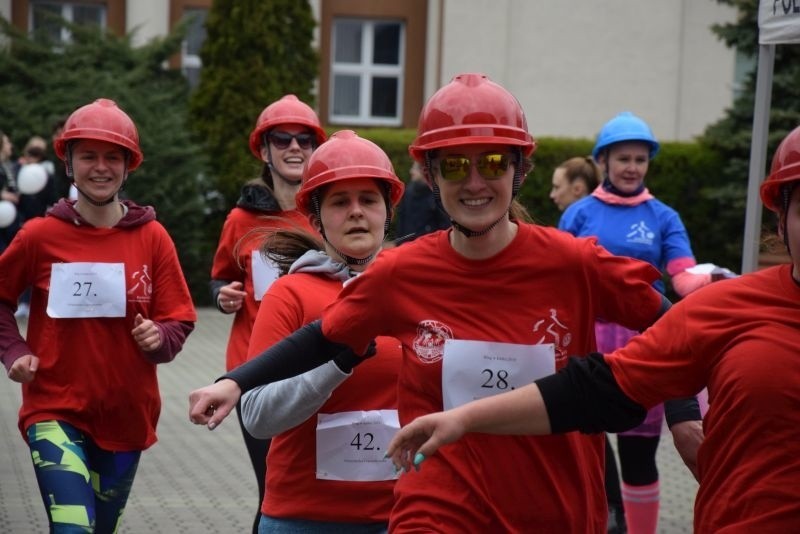 Częstochowa. "Bieg w kasku" 2019 w ramach akcji "Dziewczyny...