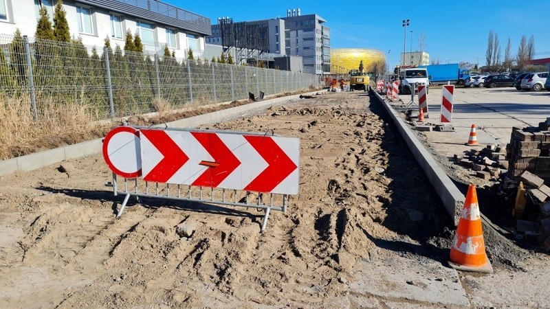 Koniec budowy ciągu pieszo-rowerowego przy ul. Narwickiej w Gdańsku. Kiedy zostanie oddany do użytku?