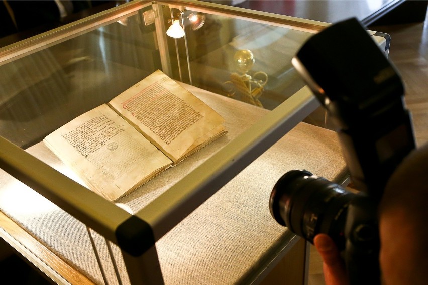 Księga Henrykowska znalazła się na liście UNESCO