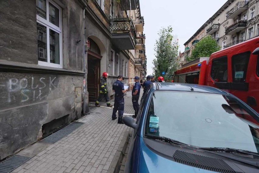 Poznań: Zapadła się podłoga w budynku na Jeżycach....