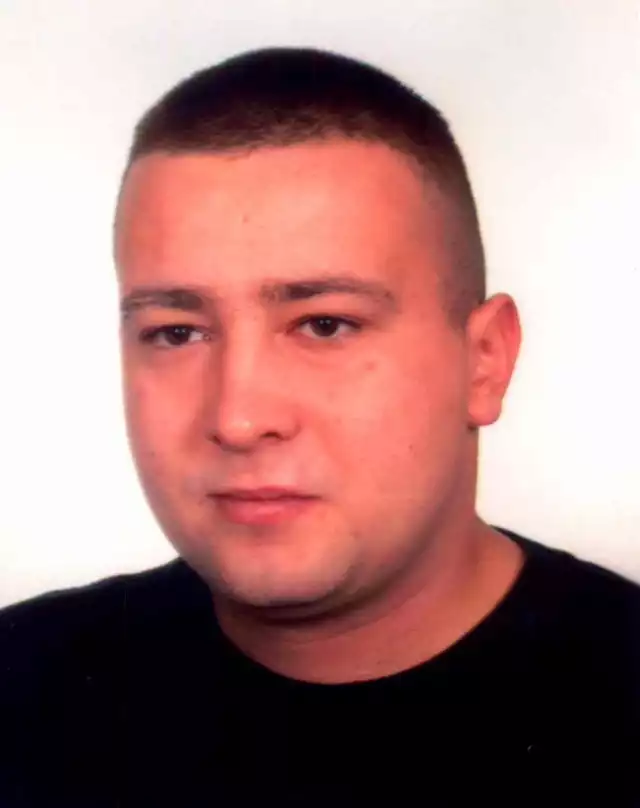 Poszukiwany w związku ze śmiertelnym pobiciem pod Multikinem: Filip Grzegorczyk.