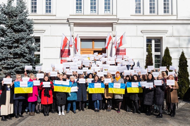 Przedstawicielki urzędu z Bydgoszczy i Włocławka licznie odpowiedziały na apel.