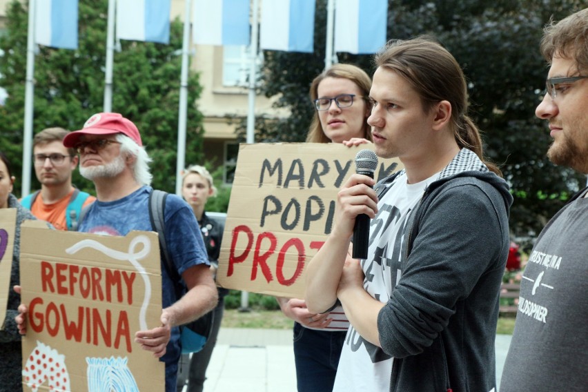 Protest lubelskich studentów przeciw Ustawie 2.0 (ZDJĘCIA, WIDEO)