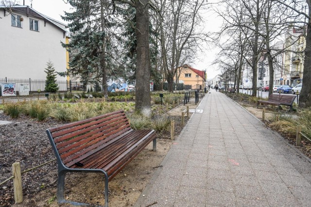 Gdańsk. Skwer Bohaterskiego Mariupola, to nowa nazwa parku kieszonkowego, który znajdował się przy zbiegu ulic Partyzantów i Matki Polki.