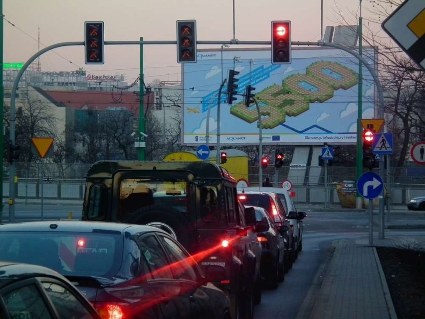 Korki w Poznaniu: Budma znów zablokowała okolice MTP