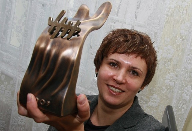 - Statuetka Hit Roku jest nagrodą za wprowadzony przez nas system zarządzania &#8211; mówi Marzena Kucharska, dyrektor szpitala w Skwierzynie.