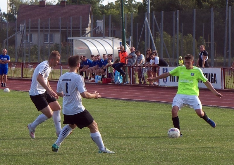 MKS Kańczuga - Czarni Pawłosiów 3:2.