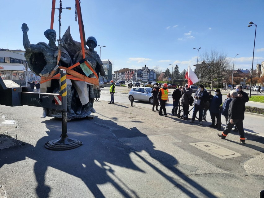 Pomnik Braterstwa Broni w Czechowicach-Dziedzicach został...