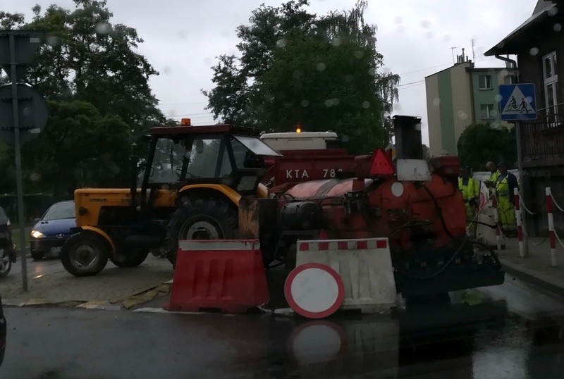 Z ronda na ul. Klikowskiej/Słowackiego nie można zjechać w...