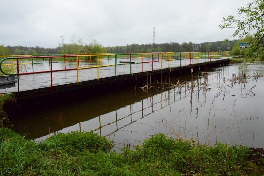 W powiecie częstochowskim trwa alarm powodziowy. Poziom rzek...