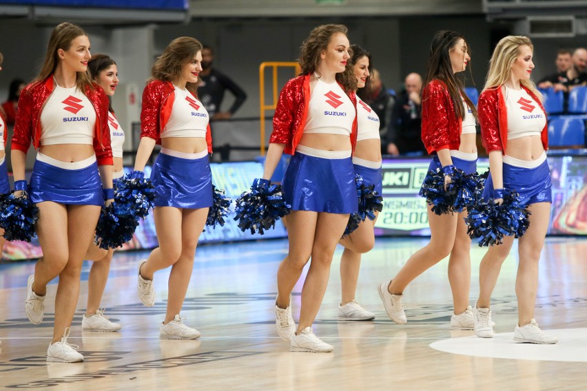 Poznajcie piękne cheerleaderki tańczące podczas turnieju Pucharu Polski w Lublinie