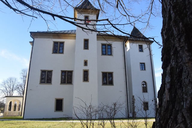 Wyremontowany Zamek w Grodźcu Śląskim od środy 18 stycznia zostanie po raz pierwszy w historii udostępniony dla zwiedzających