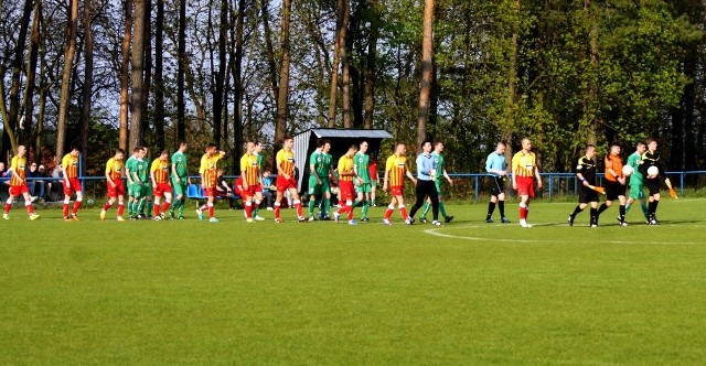 P.P. Dąb Barcin - Promień Kowalewo Pomorskie  0:3