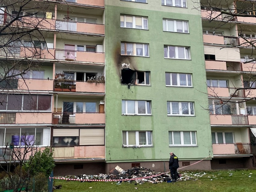 Na razie nie jest znana przyczyna wybuchu pożaru. Policja...