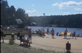 Chwile grozy nad zalewem Rejów w Skarżysku. Trąba powietrzna nastraszyła plażowiczów [WIDEO, FOTO]