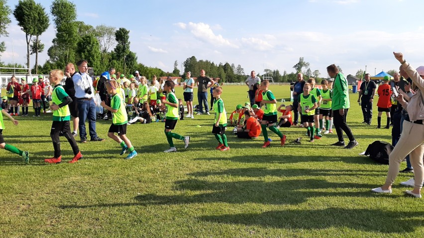 Finaliści turnieju "Z Podwórka na Stadion o Puchar Tymbarku" z lubelskiego gotowi na przygodę życia