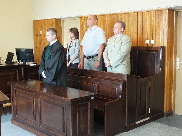 Prezydent Wojciech Bernatowicz i wiceprezydent Sylwester Kwiecień usłyszeli wyrok sądu: niewinni.