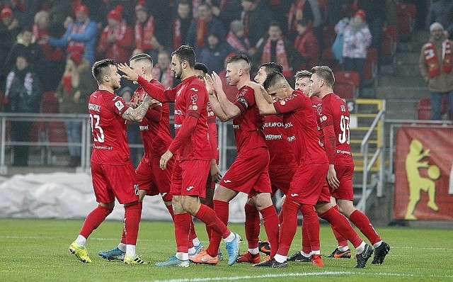 Widzewiacy też juz trenują