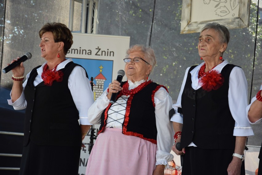 Fotorelacja z Jarmarku Sztuki Ludowej w Żninie (wideo: Zjazd...