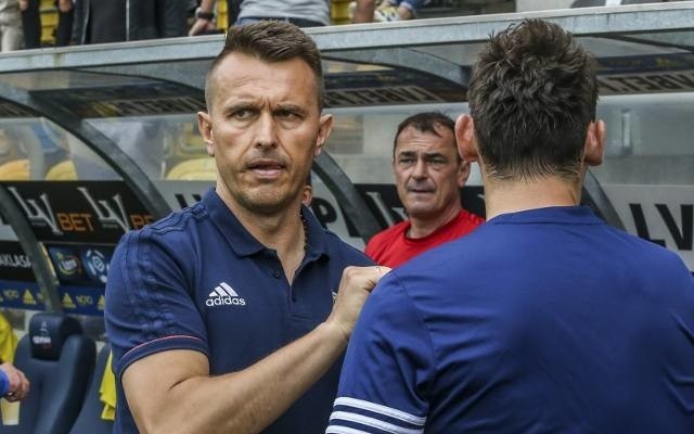 Były trener Korony Kielce Leszek Ojrzyński zrezygnował z prowadzenia Wisły Płock z powodu problemów osobistych