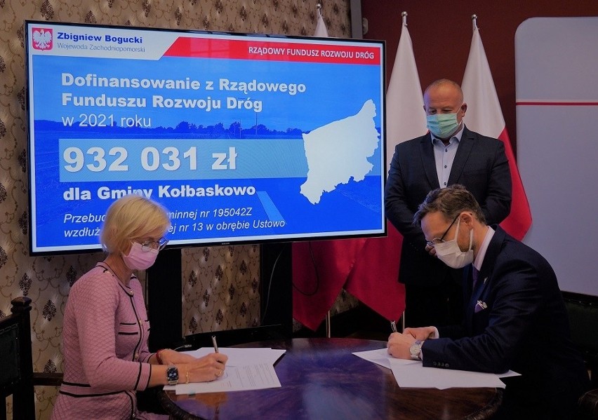 Gmina Kołbaskowo otrzymała dofinansowanie na przebudowę drogi lokalnej. Cała inwestycja będzie kosztować prawie dwa miliony złotych