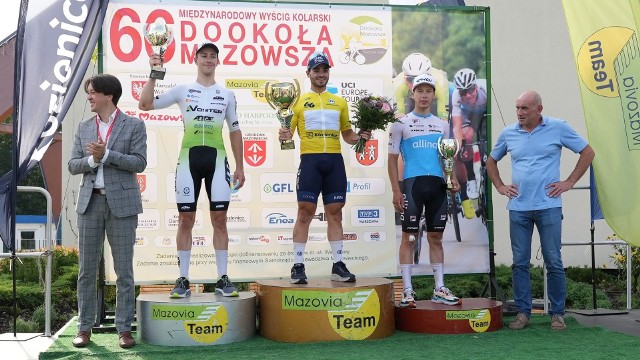 Zwycięzcy 66. Międzynarodowego Wyścigu Kolarskiego Dookoła Mazowsza: 1. Oded Kogut z Izraela, 2. Bartosz Rudyk, Voster ATS Team, 3. Lars Rouffaer, Allinq Continental Cyclingteam. Więcej zdjęć z sobotnich wyścigów w Kozienicach na kolejnych slajdach >>>