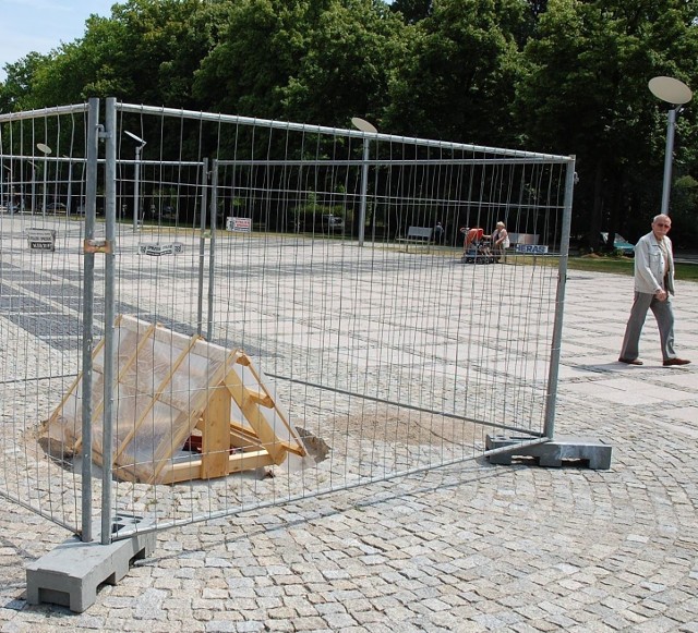 Zanim Kapsuła Czasu zostanie ponownie zamknięta, musi się dobrze przewietrzyć i przeschnąć