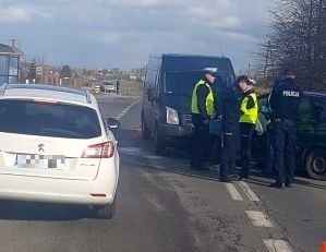 Służby dostały zgłoszenie o godz. 11.33. Wynikało z niego,...