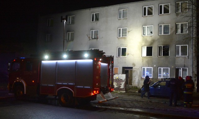 Pożar wybuchł w tym budynku przy ulicy Tokarskiej na radomskim Potkanowie.
