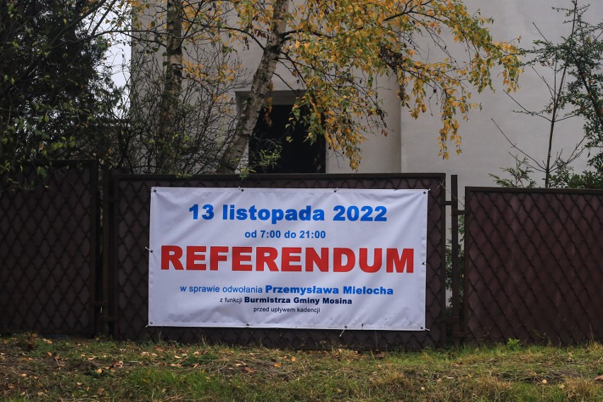 Trwa referendum w sprawie odwołania burmistrza Mosiny...