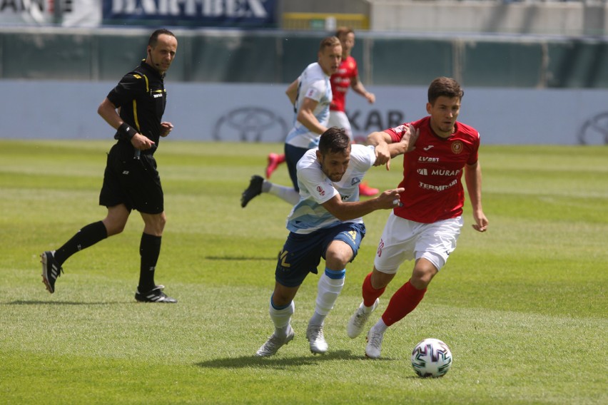 Relacja z meczu Stal Rzeszów - Widzew Łódź.