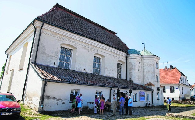 Muzeum Podlaskie, któremu podlega synagoga w Tykocinie, już od kilku lat stara się o różne źródła dofinansowania, bo świątynia wymaga remontu. Dopiero teraz z pozytywnym skutkiem.