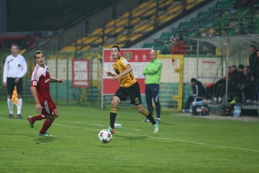 Dolcan Ząbki - GKS Katowice 2:0 [RELACJA]. Miotła trenera Piekarczyka przestała działać