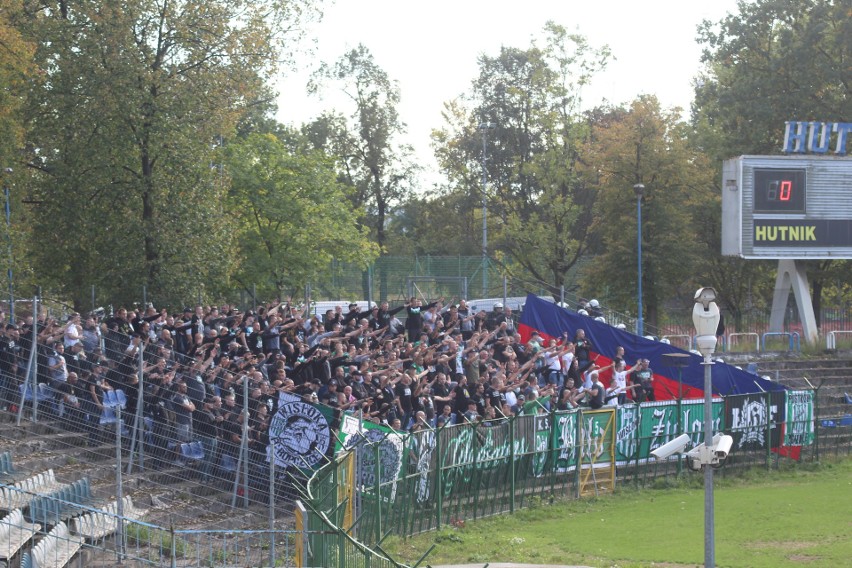 Hutnik - Wisłoka. Mecz, który zdominowali kibole [ZDJĘCIA]