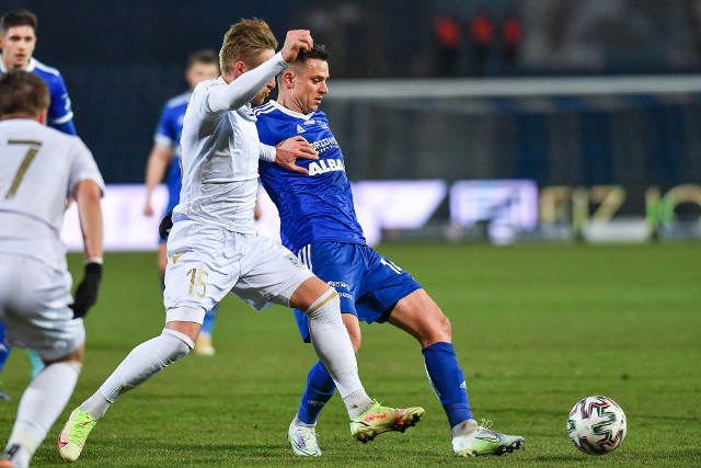 Sergiej Kriwiec ponownie strzelił gola na stadionie Ruchu Chorzów. Zobacz zdjęcia z meczu ---->