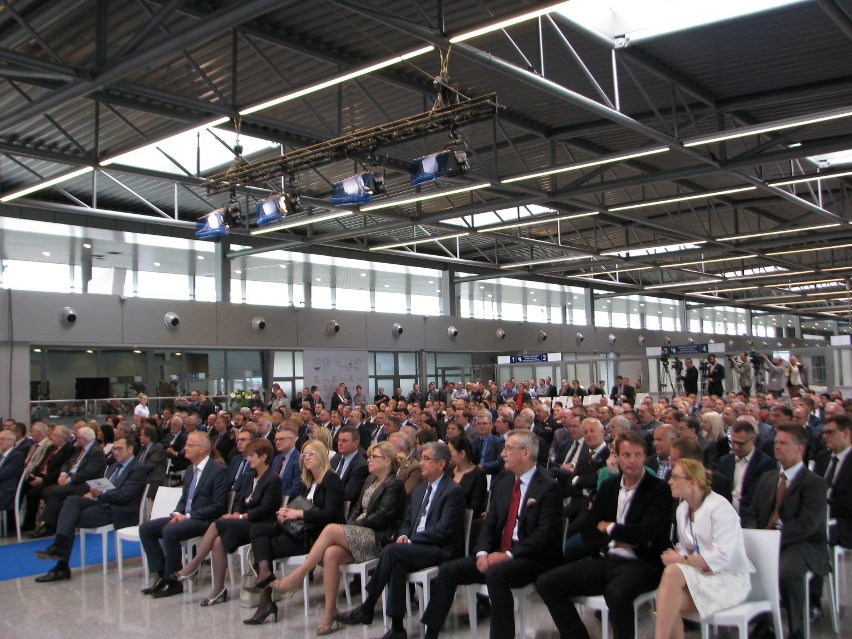 Otwarcie nowej hali przylotów na lotnisku Katowice Airport