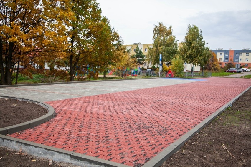 Na osiedlu Południe w Przysusze powstał nowy parking.