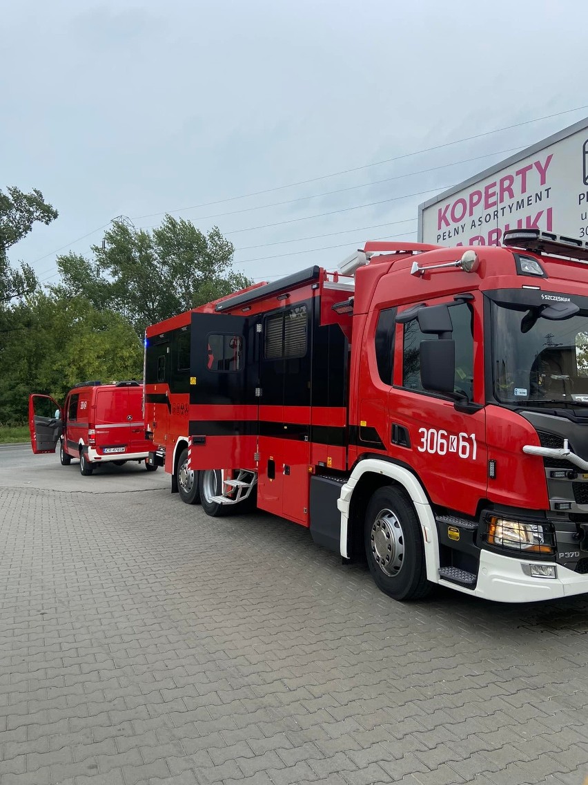 Kraków. Martwe kaczki znalezione w rzece. Interwencja straży pożarnej